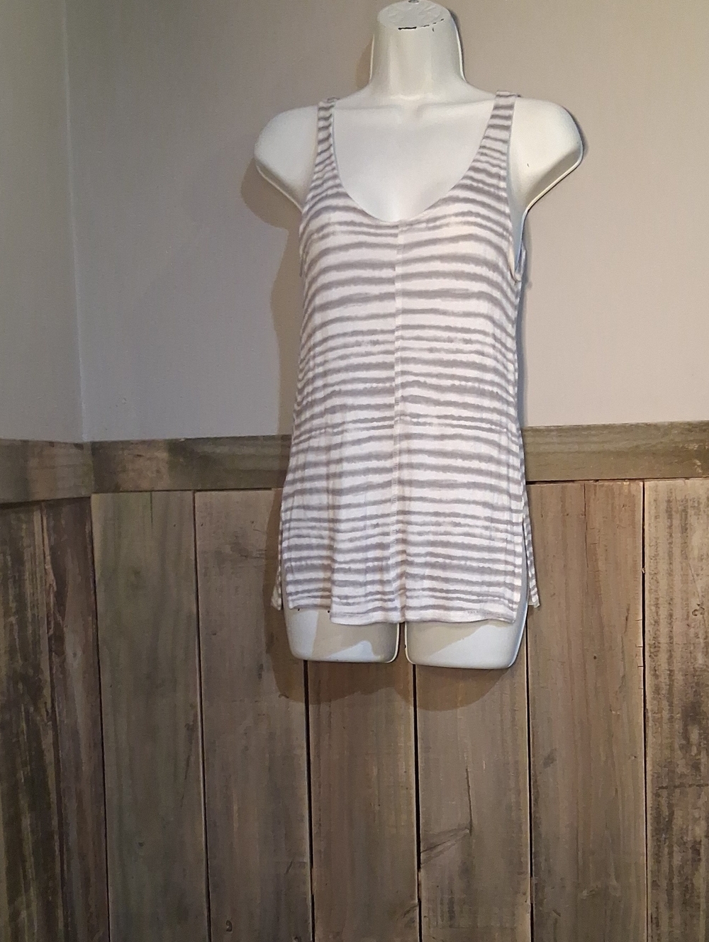 Splendid Cream and Light Gray Striped Scoop Neck Tank